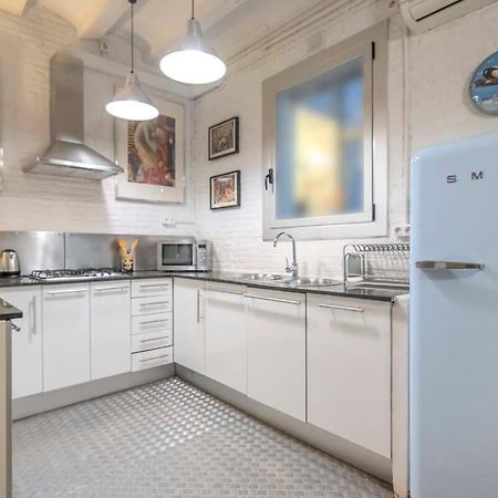 Exclusive 2 Bedroom Apartment In The City Center バルセロナ エクステリア 写真