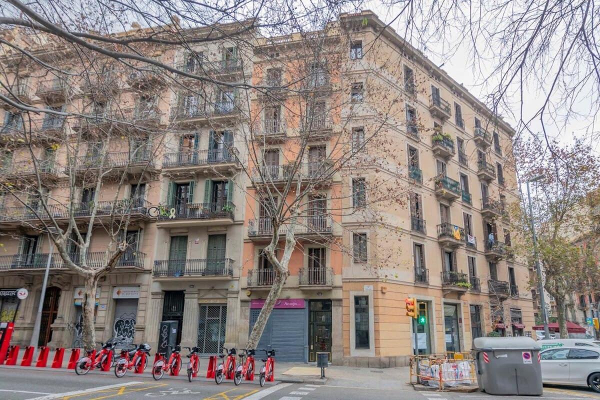 Exclusive 2 Bedroom Apartment In The City Center バルセロナ エクステリア 写真